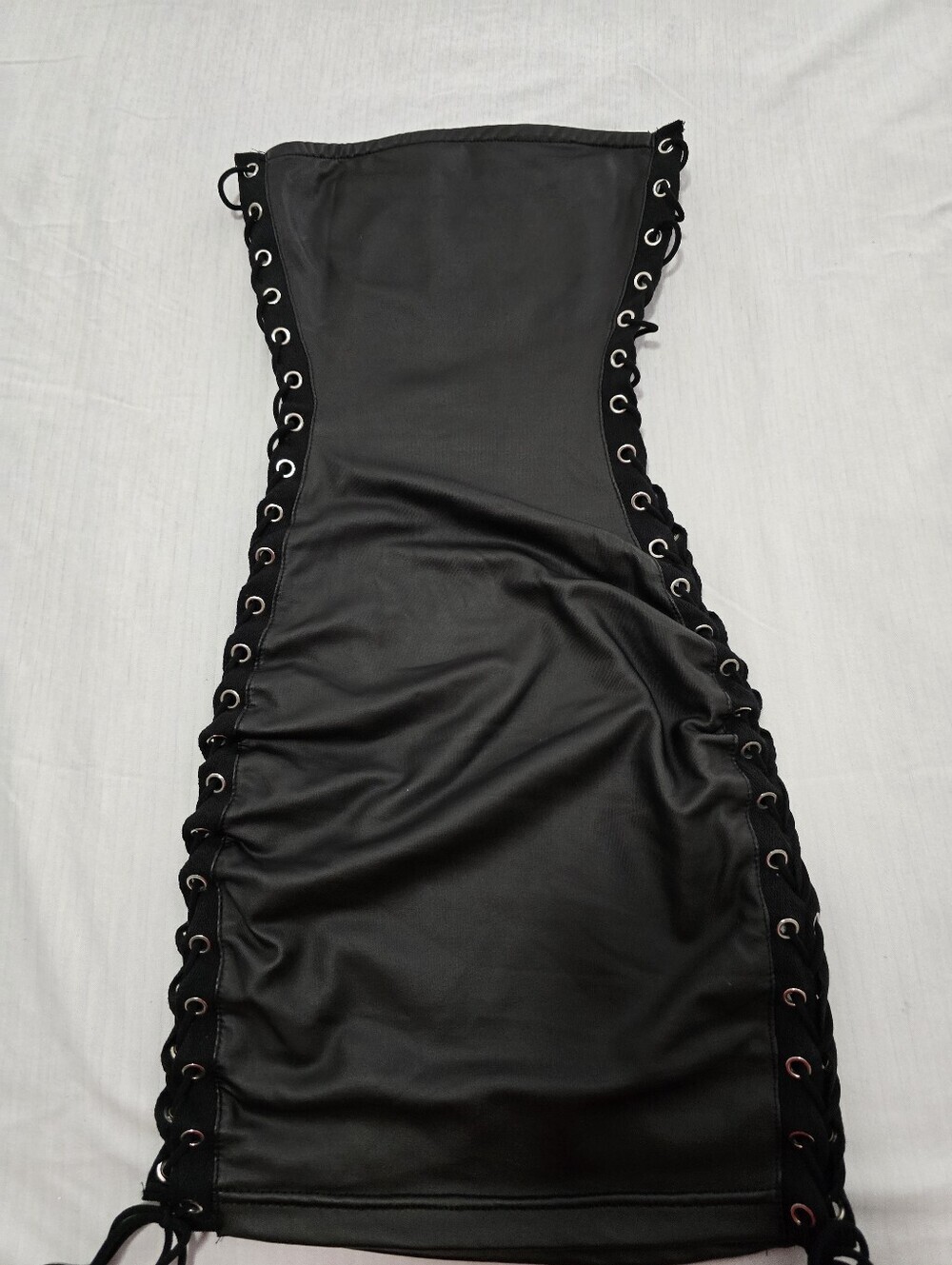 Strapless Black Lace-Up Bodycon Dress